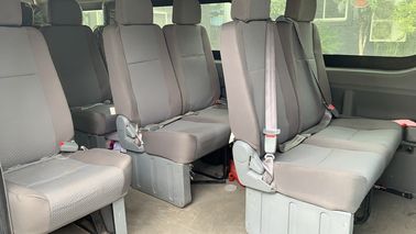 Dar Gövde İçin 2 + 1 Düzen Hiace Otobüs Koltukları Durbale Yüksek Aşınma Direnci